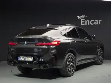 2023 BMW X4 с пробегом 29 131 км