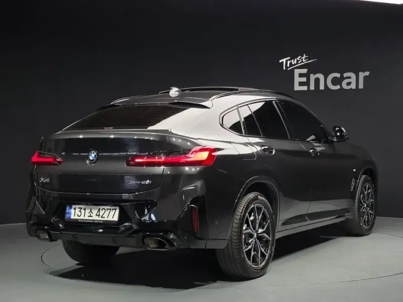 2023 BMW X4 с пробегом 29 131 км