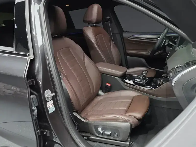 2023 BMW X4 с пробегом 29 131 км