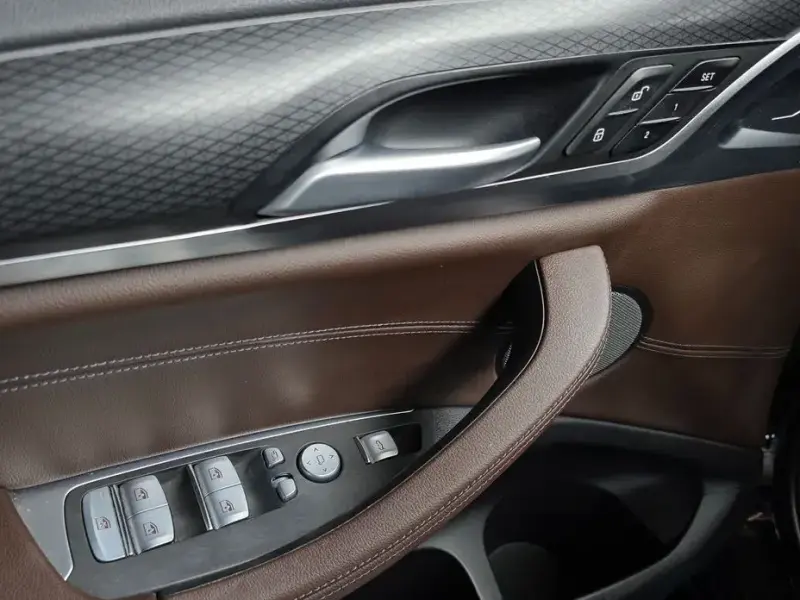 2023 BMW X4 с пробегом 29 131 км