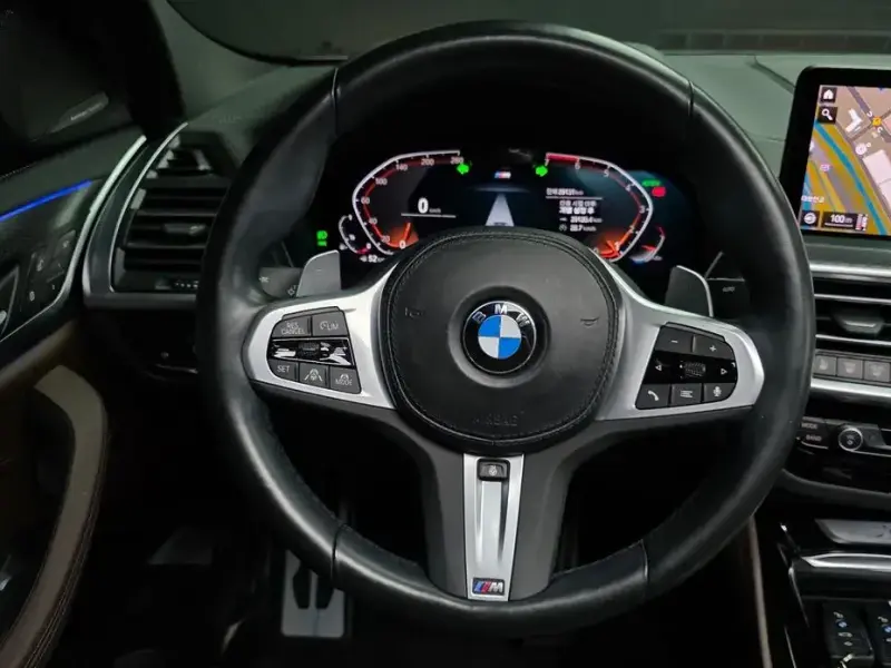 2023 BMW X4 с пробегом 29 131 км
