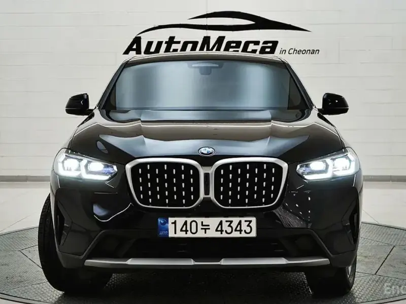 2024 BMW X4 с пробегом 23 002 км