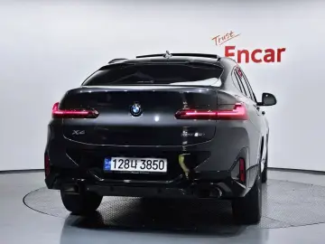 2023 BMW X4 с пробегом 52 684 км