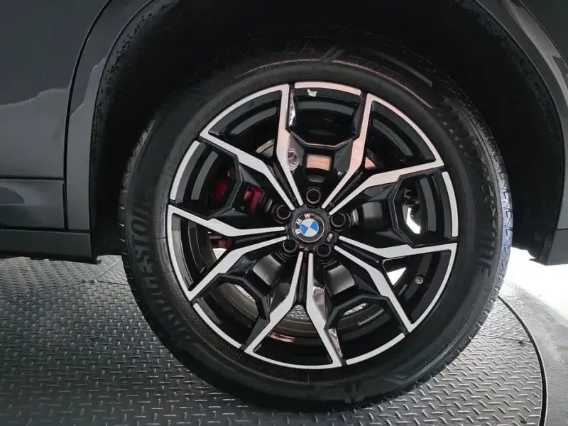 2023 BMW X4 с пробегом 29 131 км