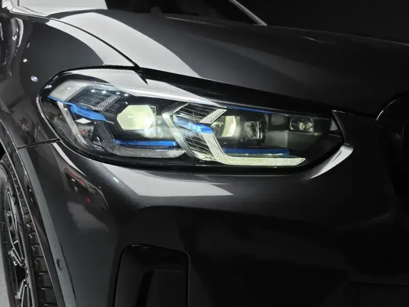 2023 BMW X4 с пробегом 29 131 км