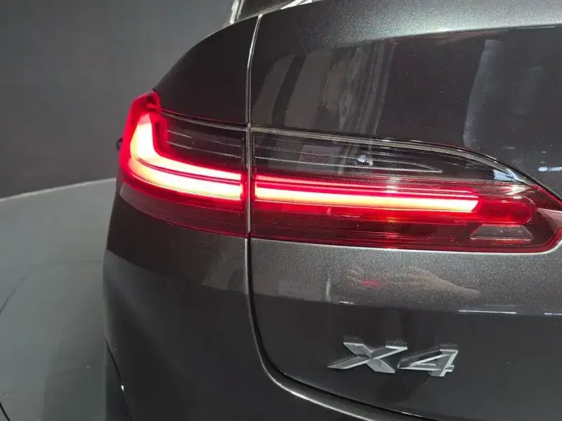 2023 BMW X4 с пробегом 29 131 км