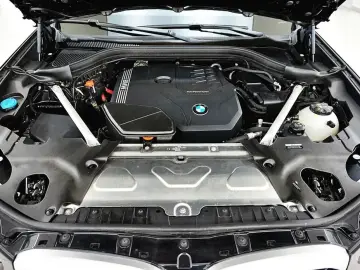 2024 BMW X4 с пробегом 23 002 км