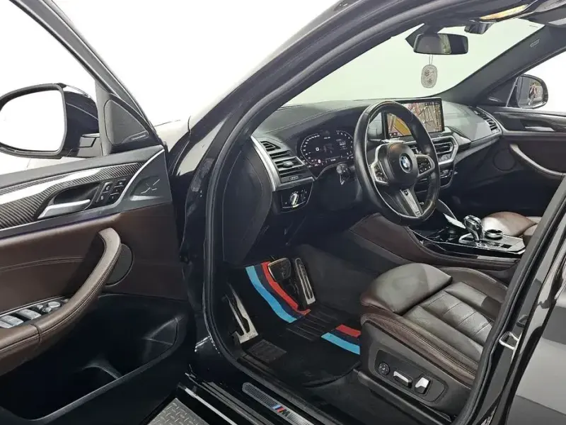2023 BMW X4 с пробегом 52 684 км