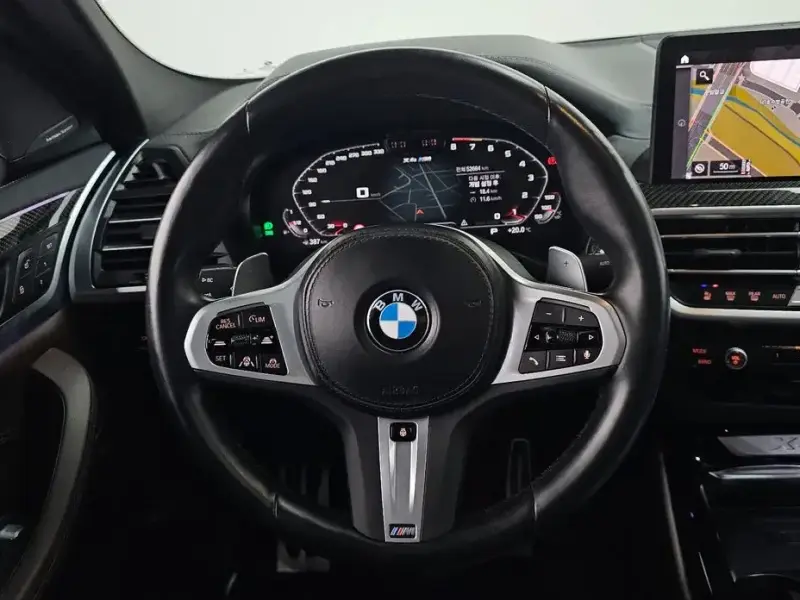 2023 BMW X4 с пробегом 52 684 км