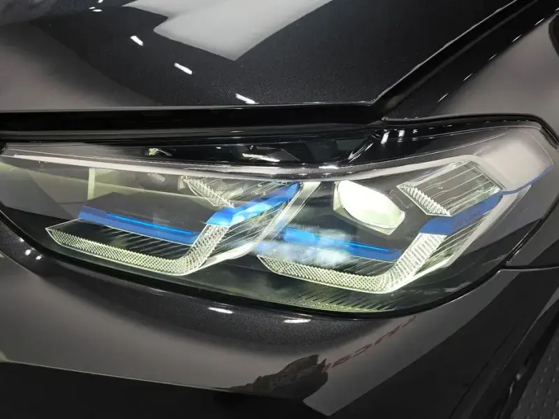 2023 BMW X4 с пробегом 52 684 км
