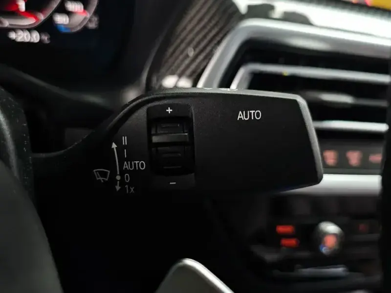 2023 BMW X4 с пробегом 52 684 км