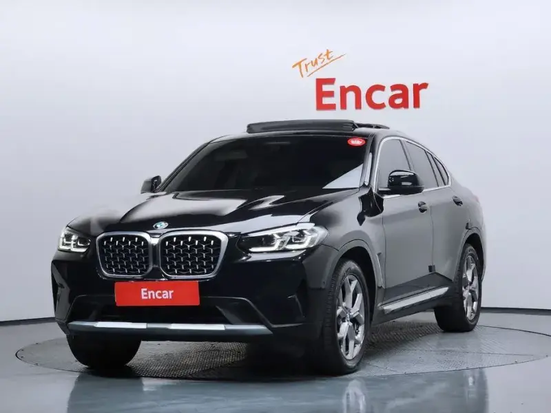 2023 BMW X4 с пробегом 72 347 км
