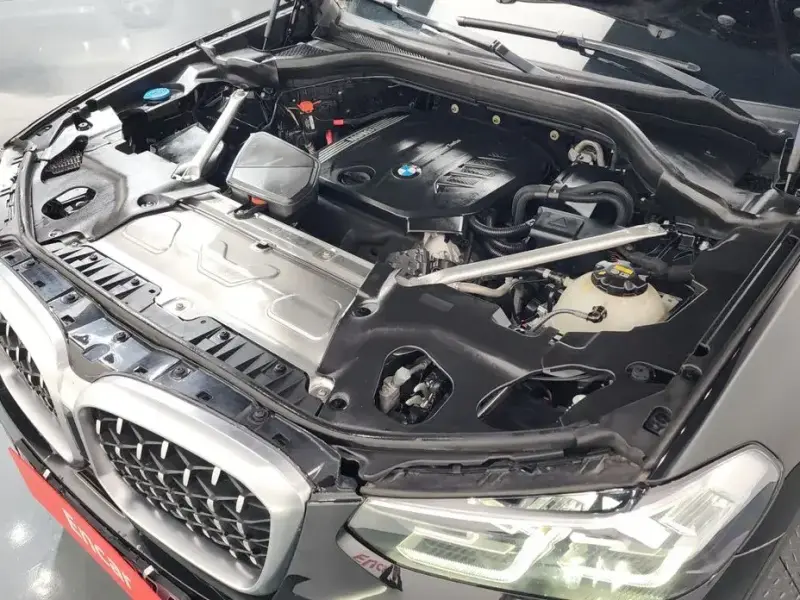 2023 BMW X4 с пробегом 72 347 км