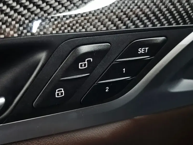 2023 BMW X4 с пробегом 52 684 км