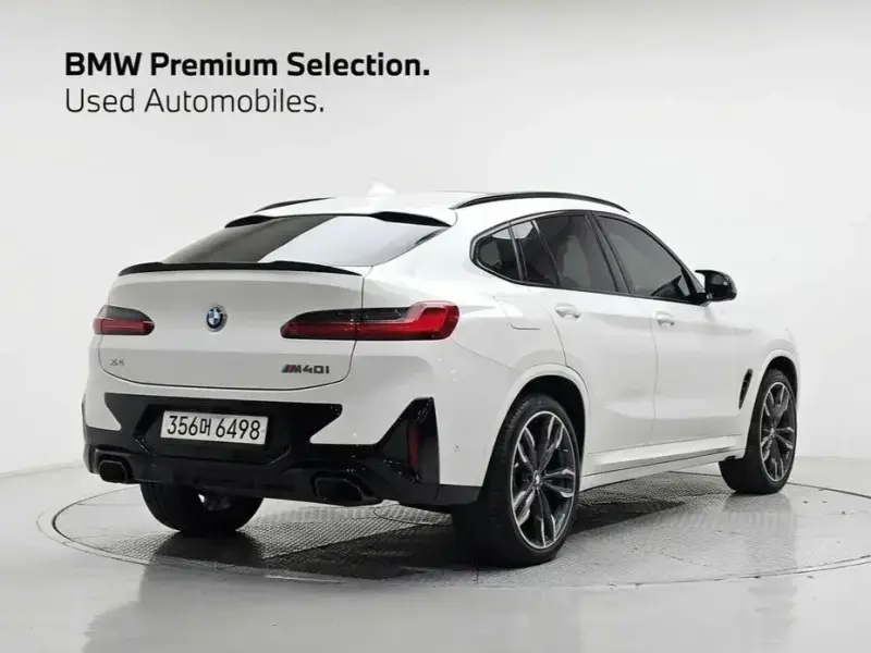 2024 BMW X4 с пробегом 67 898 км