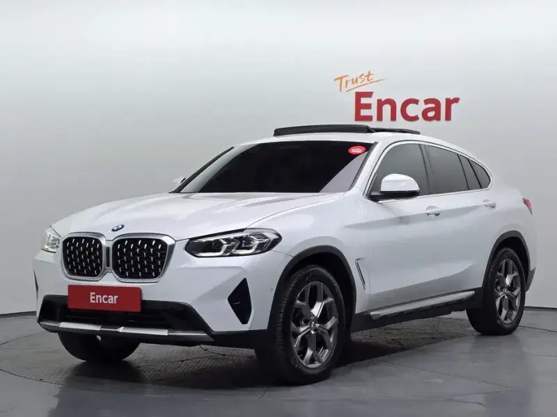 2023 BMW X4 с пробегом 44 727 км