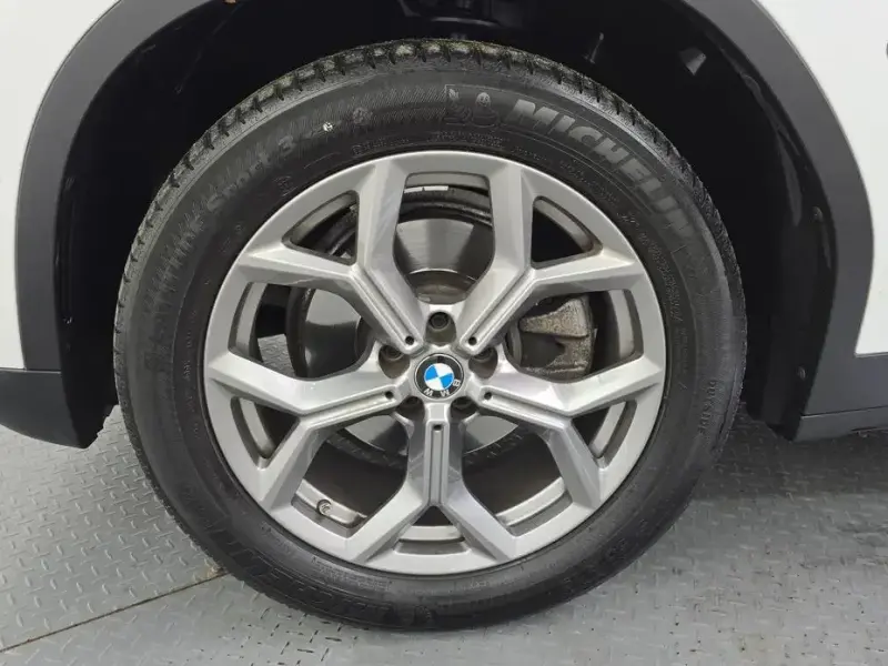 2023 BMW X4 с пробегом 44 727 км