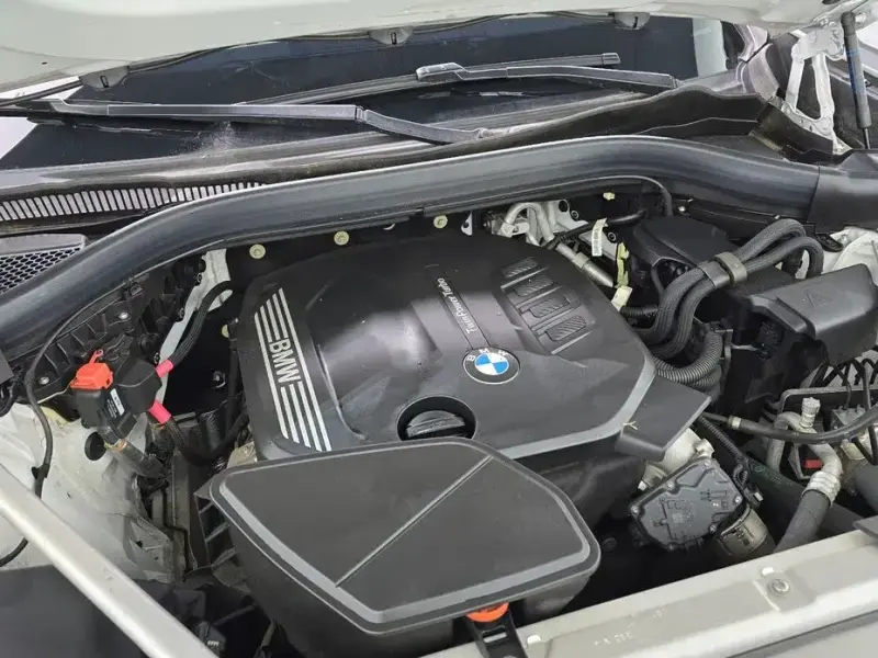 2023 BMW X4 с пробегом 44 727 км