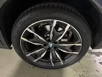 2025 BMW X4 с пробегом 7 200 км