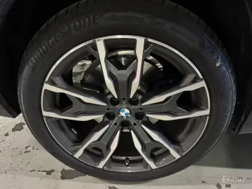 2025 BMW X4 с пробегом 7 200 км