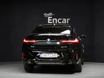 2023 BMW X4 с пробегом 34 160 км