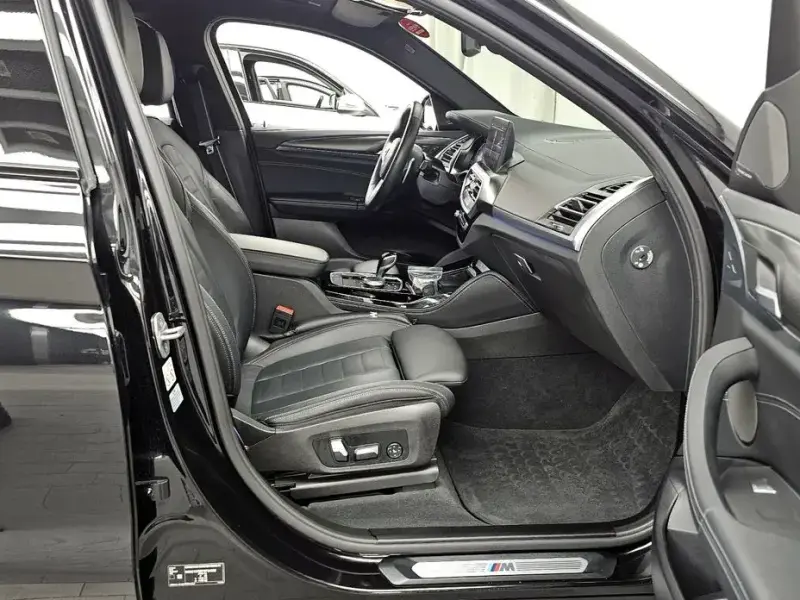 2023 BMW X4 с пробегом 34 160 км