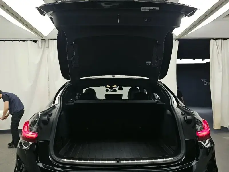2023 BMW X4 с пробегом 34 160 км