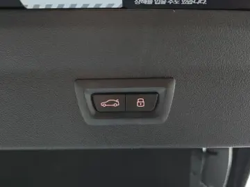 2025 BMW X4 с пробегом 4 404 км