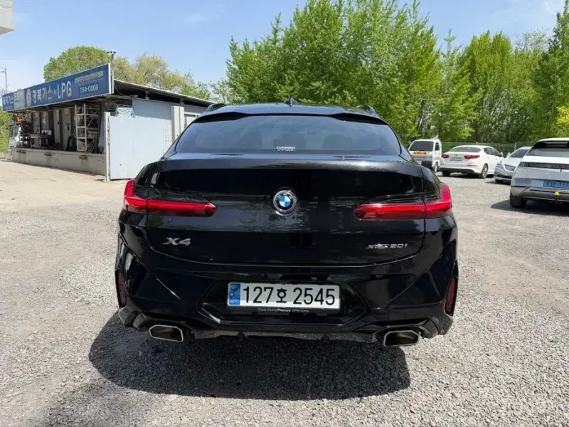 2023 BMW X4 с пробегом 63 000 км