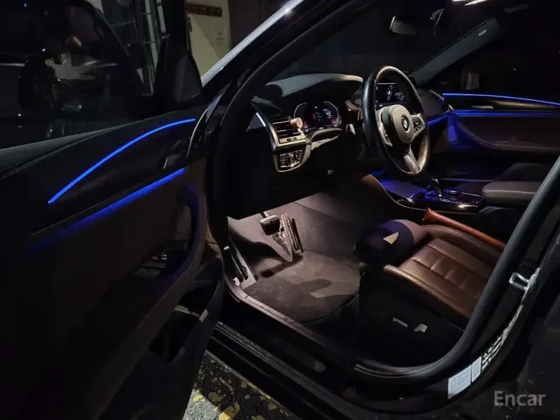 2023 BMW X4 с пробегом 51 086 км