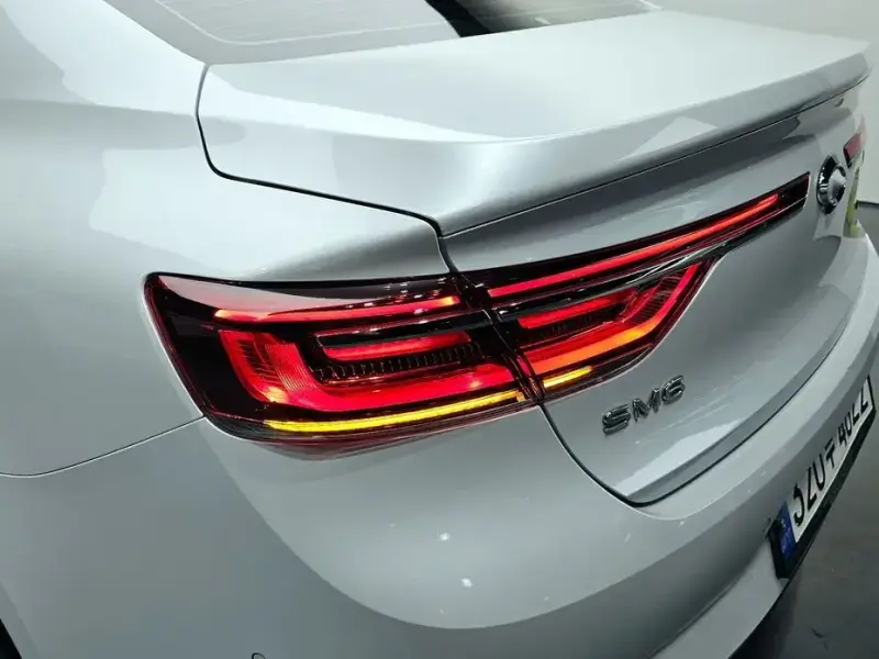 2022 Renault Samsung SM6 с пробегом 107 128 км