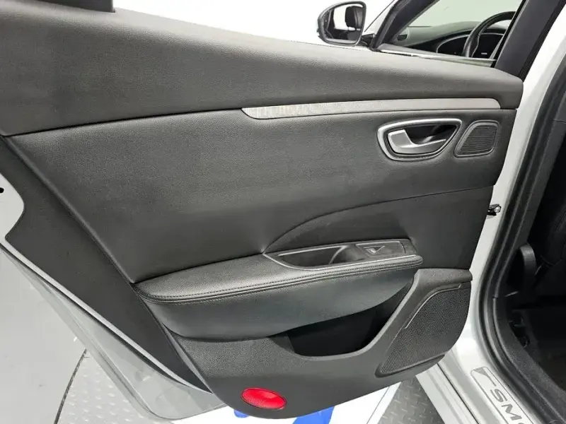 2022 Renault Samsung SM6 с пробегом 107 128 км