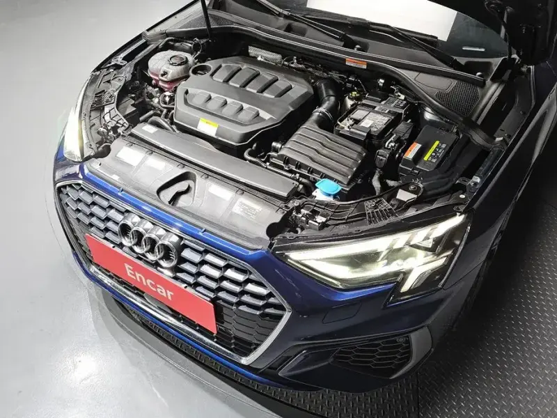 2023 Audi A3 с пробегом 10 411 км
