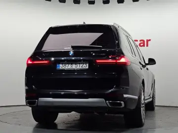2022 BMW X7 с пробегом 108 078 км