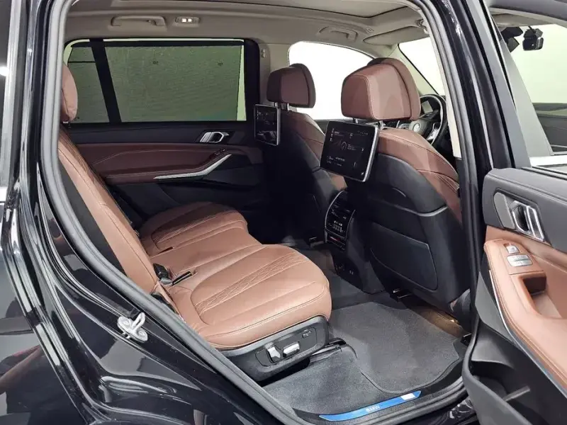 2022 BMW X7 с пробегом 108 078 км
