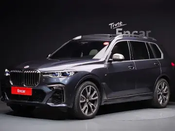 2022 BMW X7 с пробегом 16 822 км