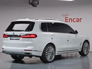 2022 BMW X7 с пробегом 95 666 км