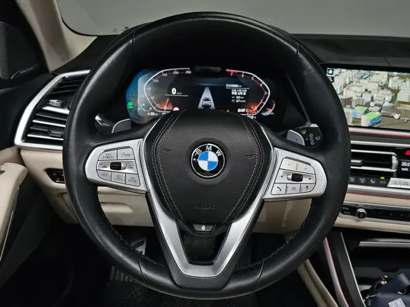 2022 BMW X7 с пробегом 95 666 км