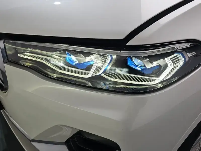 2022 BMW X7 с пробегом 95 666 км