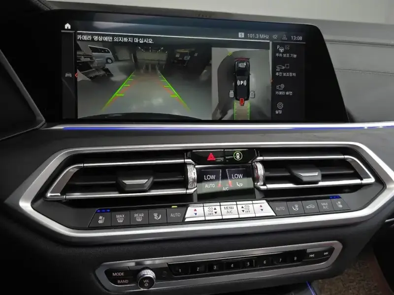 2022 BMW X7 с пробегом 28 870 км