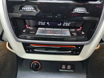2022 BMW X7 с пробегом 73 337 км