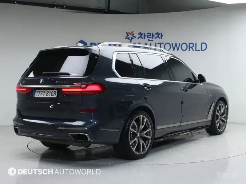 2022 BMW X7 с пробегом 97 929 км