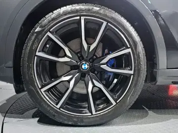 2022 BMW X7 с пробегом 37 669 км