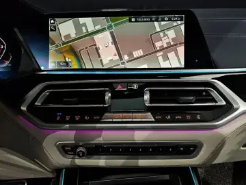 2022 BMW X7 с пробегом 37 669 км