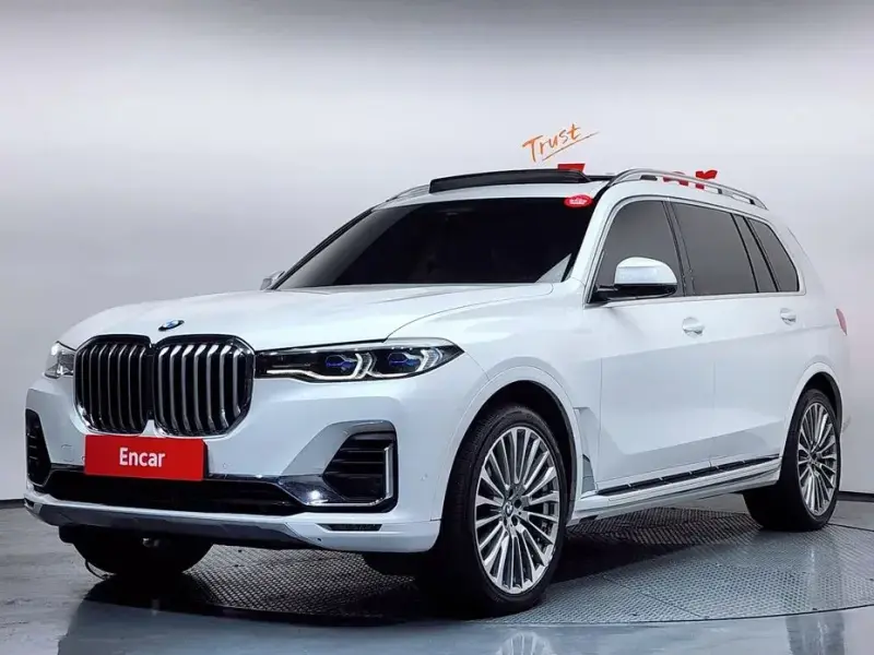 2022 BMW X7 с пробегом 79 235 км