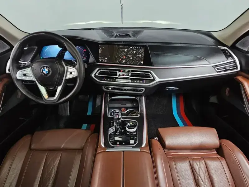 2022 BMW X7 с пробегом 79 235 км
