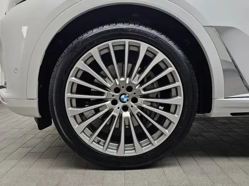 2022 BMW X7 с пробегом 94 561 км