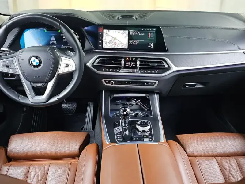 2022 BMW X7 с пробегом 94 561 км