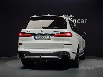 2022 BMW X7 с пробегом 106 094 км