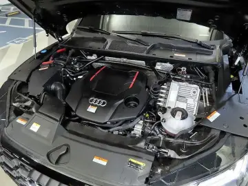 2022 Audi SQ5 с пробегом 42 459 км